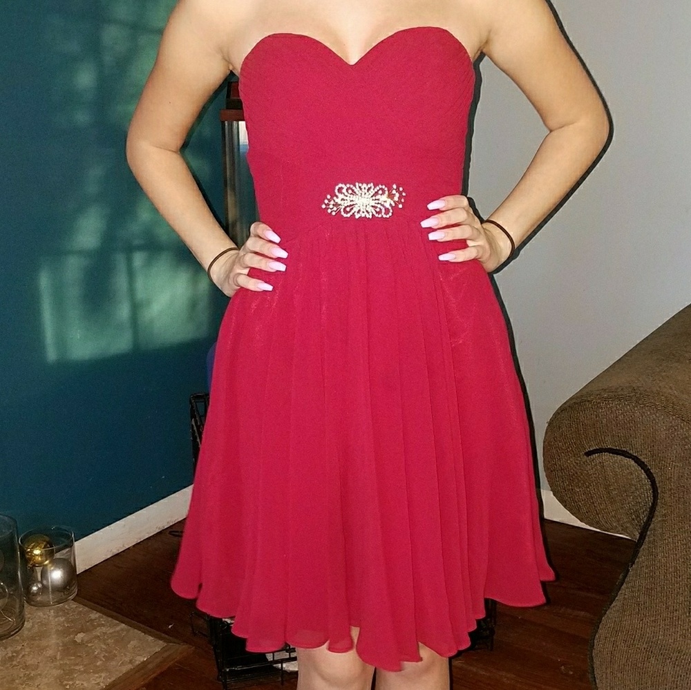 Chiffon burgundy prom cocktail dress